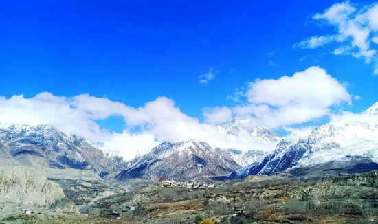 मौसम खुलेसँगै मुस्ताङको थोरोंलापास क्षेत्र